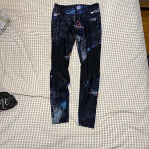 Nike Black and Blue Patterned Leggings